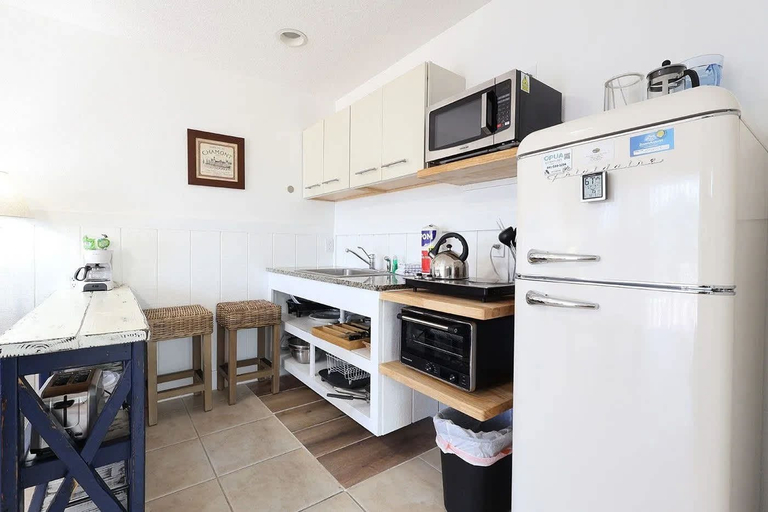 Private kitchen, Beach View 100ft To Beach and SPA, Sarasota