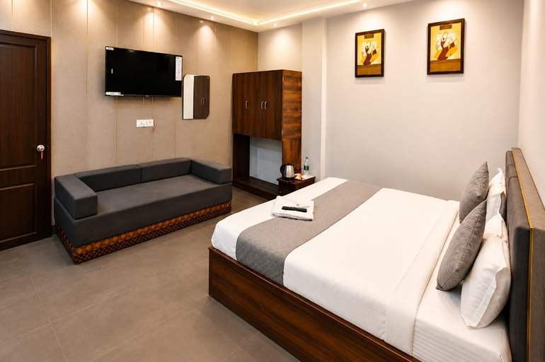 Bedroom 2, The White House Varanasi, Varanasi