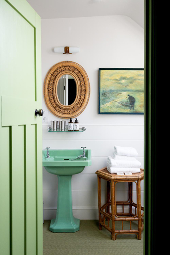 Bathroom 3, The Rose, Kent