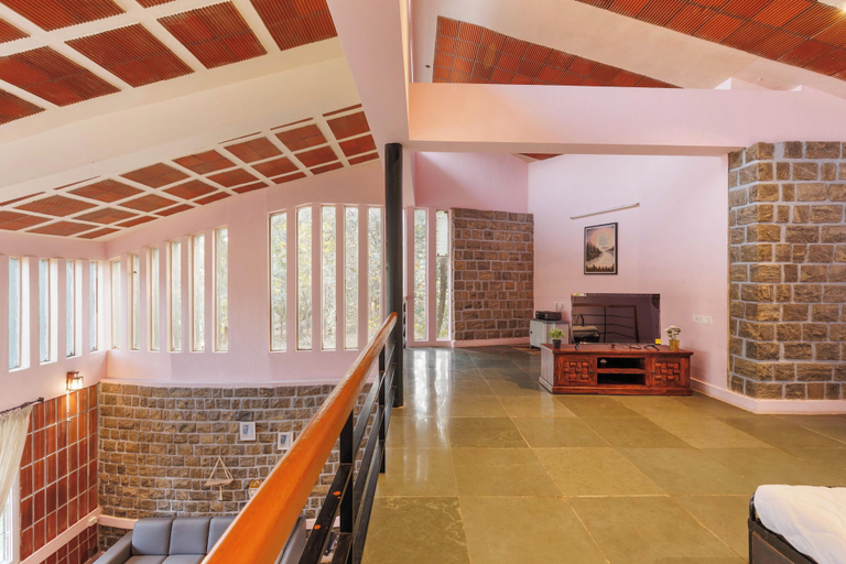 Interior 5, The Rustic Ridge Villa by Stayjadepool1hr E-city, Krishnagiri