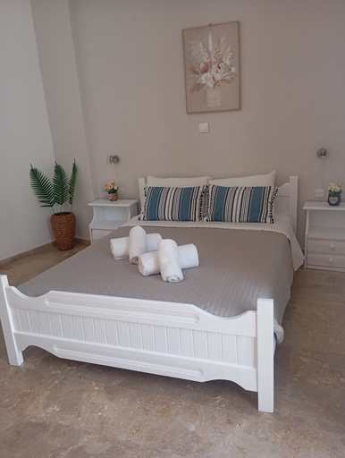 Bedroom 3, Sea View And Mountain View Apartment For 4 People., Crete