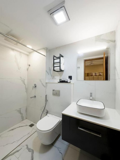Bathroom 4, 7 Apple Hotel Guruvayur, Kerala, Thrissur