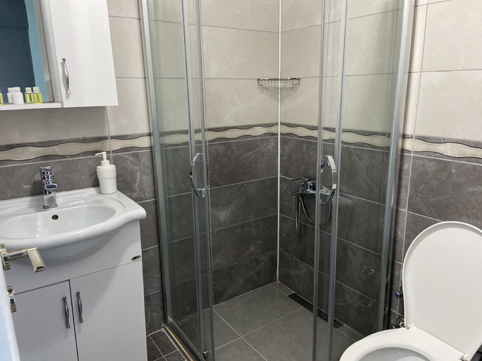 Bathroom 5, Azra Apart & Otel, Gökçeada