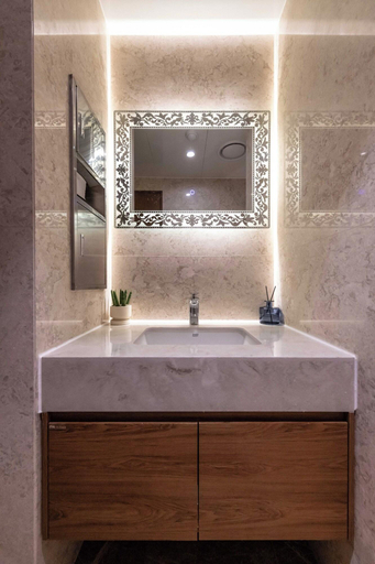 Bathroom 4, New Cheonji Hotel Seoul, Jung