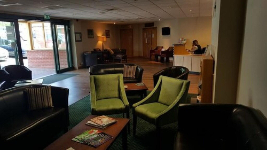 Public Area, Bells Hotel And Country Club, Gloucestershire