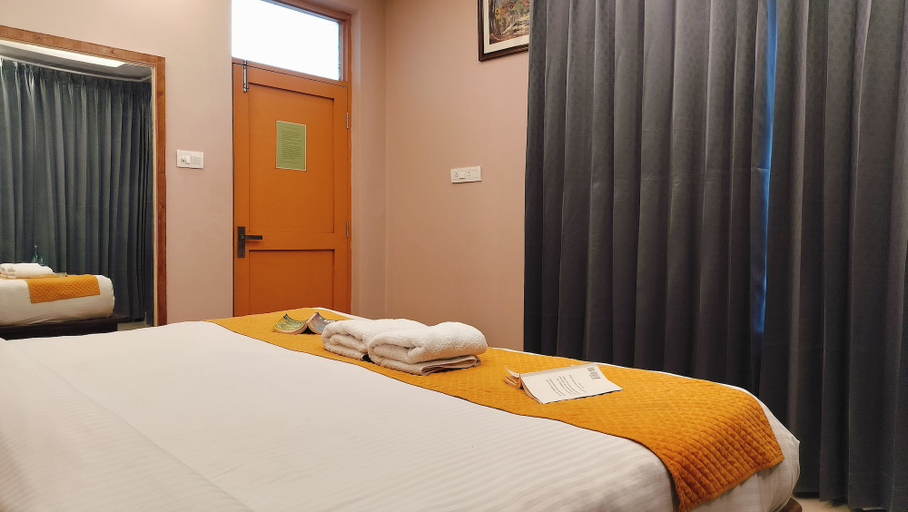 Bedroom 2, Lill sparrow by The Verdant Escapes, Kangra