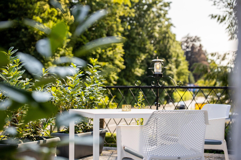 Exterior & Views 2, Boutiquehotel Caravella, Villach Land