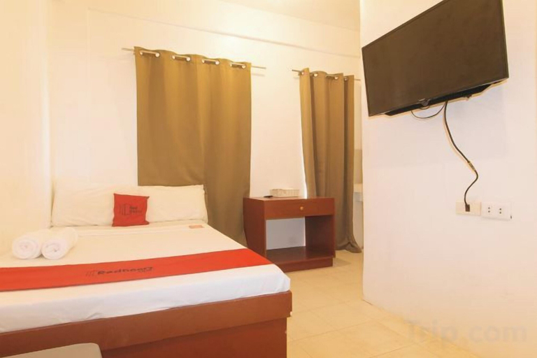 Bedroom, RedDoorz @ The Central Inn Boracay Island, Malay