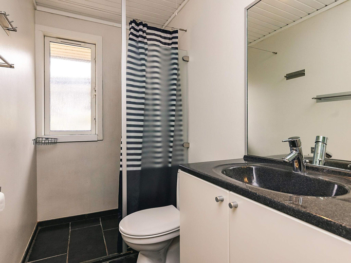 Bathroom, 6 Person Holiday Home in Brenderup Fyn, Middelfart