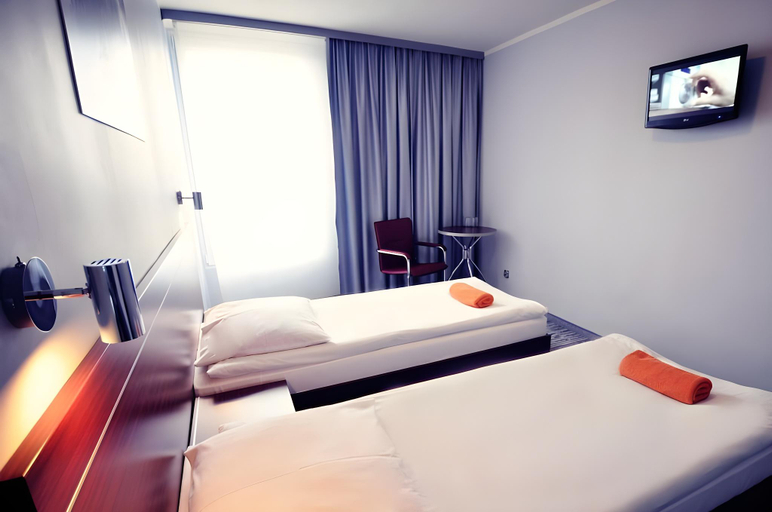 Bedroom 3, Hotel Slask, Środa Śląska