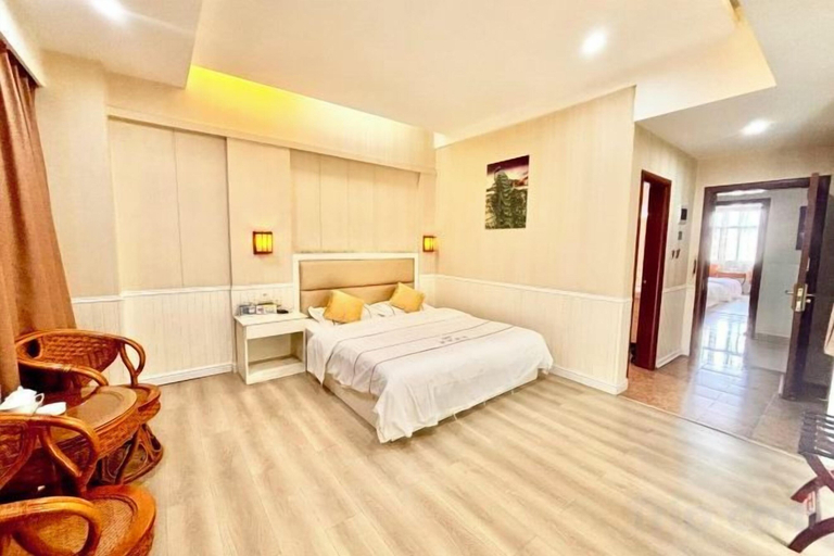 Bedroom 3, Mangshi Cuidi Hotel, Dehong Dai and Jingpo