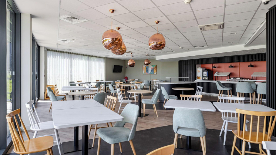 Food & Drinks 5, Hotel Akena Troyes La Chapelle Saint Luc, Aube