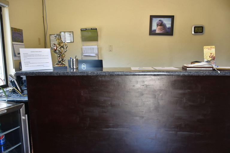 Public Area 2, Cambria Palms Motel, San Luis Obispo