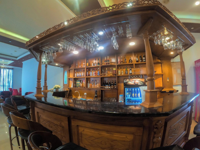 Food & Drinks 5, Centauria Tourist, Ratnapura