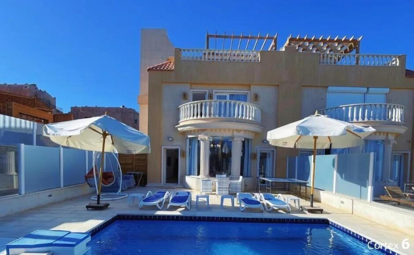 Sport & Beauty 2, Arena Beach Resort & Spa, Al-Ghurdaqah