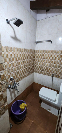 Bathroom 3, Check Inn Today Resort, The Nilgiris