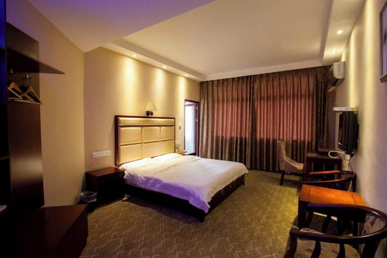 Bedroom, Ming Dian Hotel, Xiangtan