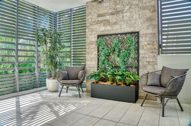 Public Area, Coconut Grove Apartments Port Douglas, Douglas