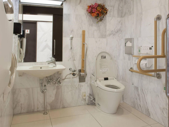 Bathroom 4, Toyoko Inn Nagano-eki Zenkoji-guchi, Nagano