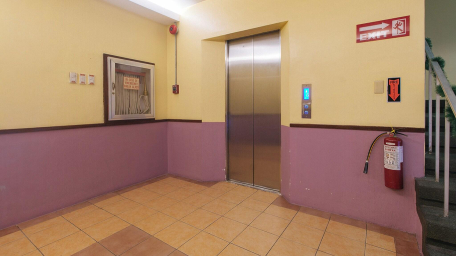 Public Area 2, RedDoorz @ Comfy Inn Ermita Manila, Manila City