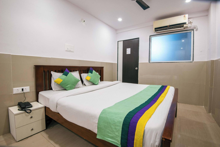 Bedroom, Treebo Trend Apricot Premier I, Pune