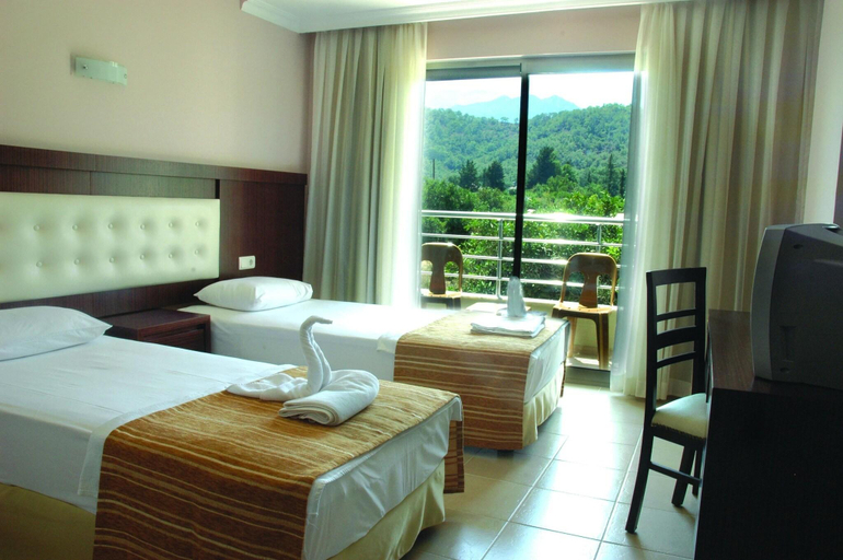 Bedroom 3, Erkal Resort Hotel, Kemer