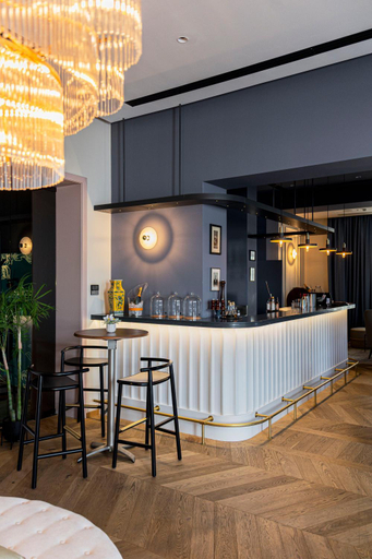 Food & Drinks 5, Alice Hotel, Budapesti