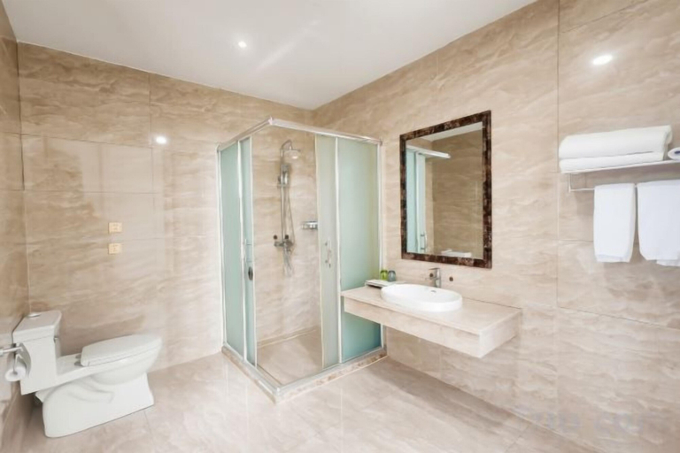 Bathroom 4, Shizuishan Jinguan Hotel, Shizuishan