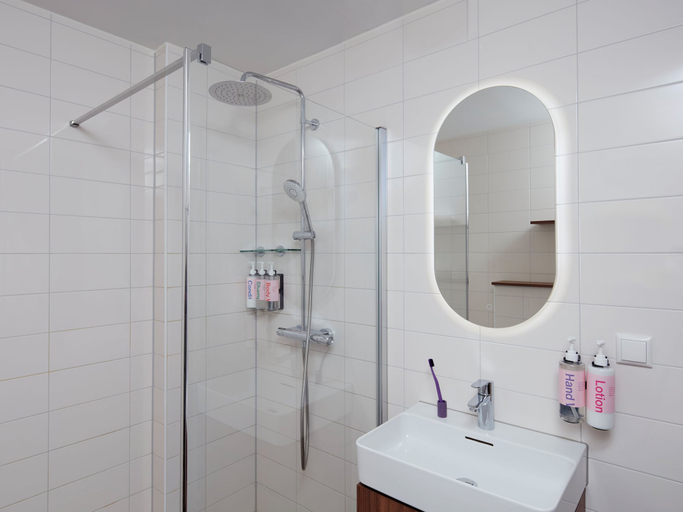 Bathroom 5, Numa The Hague Scheveningen, The Hague