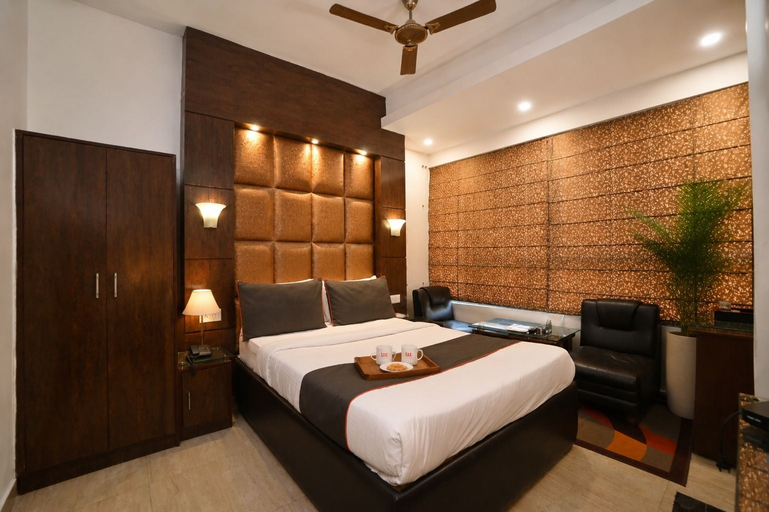Bedroom 3, HOTEL UR ( Nearby Prayagraj Junction & High Court), Kaushambi