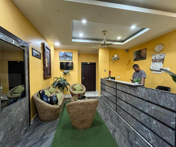 Public Area, Sawkmie Hotel, Kamrup Metropolitan