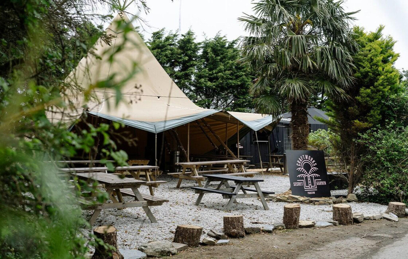 Exterior & Views 1, Honeycomb Lodge, Cornwall