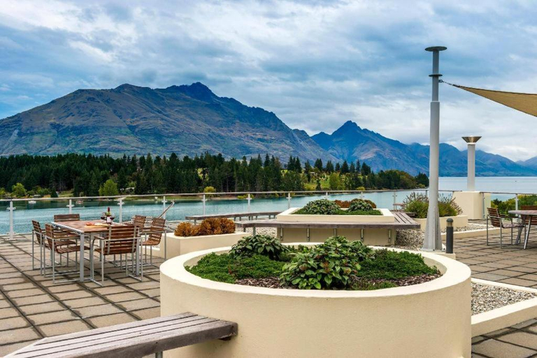 Food & Drinks, Oaks Queenstown Club Suites, Queenstown-Lakes