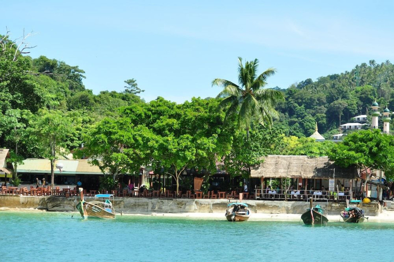 Exterior & Views 2, Phi Phi Rimlay Resort, Mueang Krabi