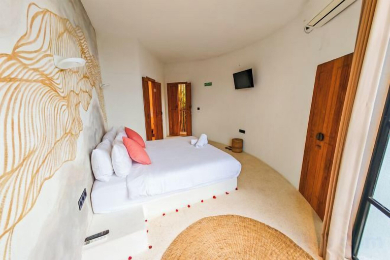 Bedroom 1, Hillstone Luxury Village, Badung