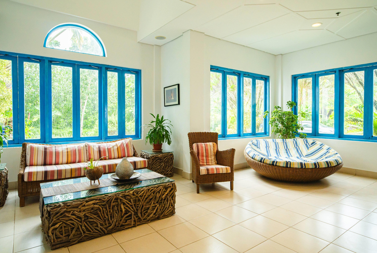 Public Area 2, Microtel by Wyndham Puerto Princesa, Puerto Princesa City