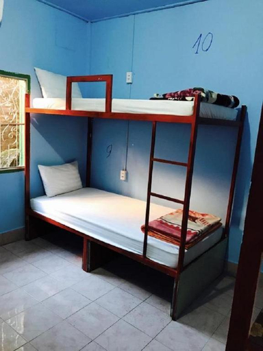 Bedroom 4, Real Vang Vieng Backpacker Hostel, Vangvieng