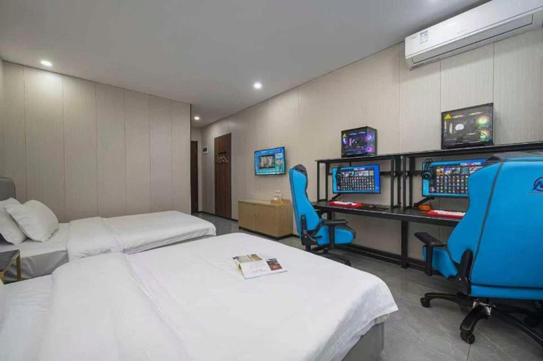 Bedroom 2, Echarm Hotel Jiayulongwan Peninsula, Xianning