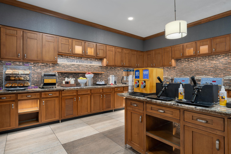 Food & Drinks 5, Homewood Suites by Hilton Cincinnati-Downtown, Cincinnati