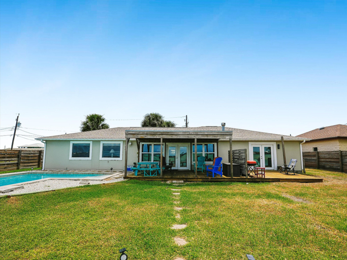 Exterior & Views, Going Coastal by Miss Kitty’s, Aransas