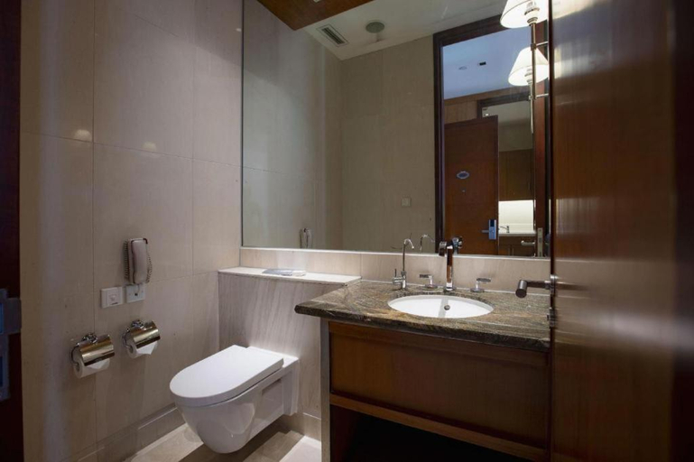 Bathroom 5, Suzhou Jinji Lake Grand Hotel, Suzhou