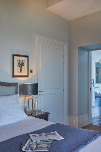 Bedroom, Chã¢teau Capitoul, Aude