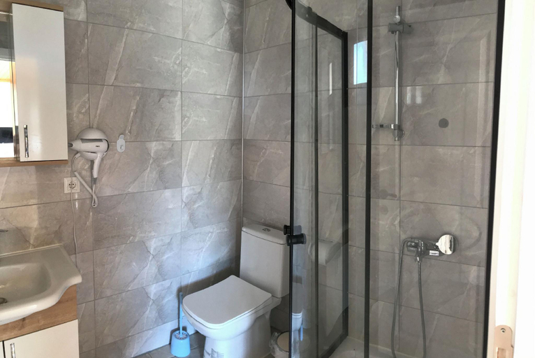 Bathroom 3, Incekum Pansiyon, Milas