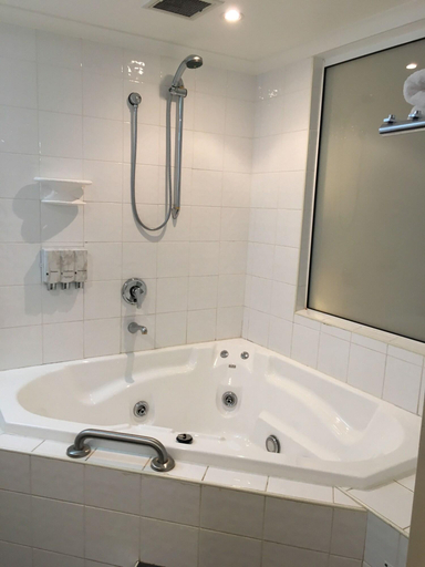 Bathroom 5, The Willows Motor Inn, Gosford - West