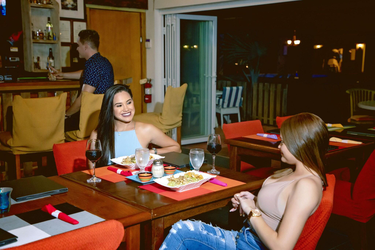 Food & Drinks 3, Pearl Aruba Condos