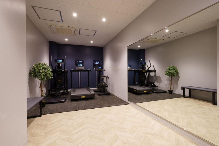 Sports and Entertainment 3, Premier Hotel Cabin President Tokyo, Chūō