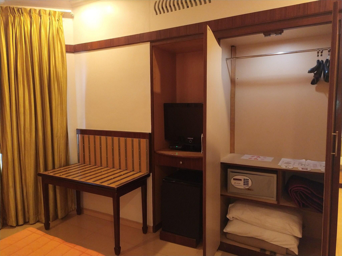 Bedroom 3, Germanus Hotel, Madurai
