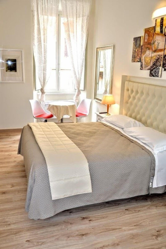 Bedroom 4, Tourist House, Roma