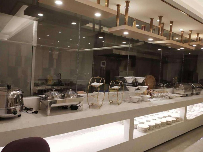 Food & Drinks 4, Lavande Hotel Shenzhen Jingtian Metro Station, Shenzhen