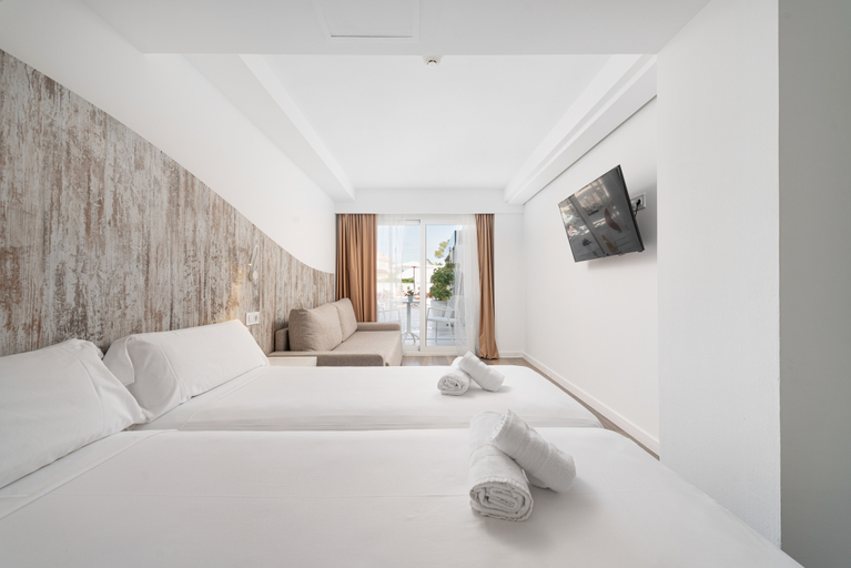 Bedroom 3, Welikehotel Triton Beach, Baleares